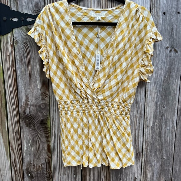NWT MAX STUDIO Yellow Gingham Short Sleeve Pullover Top size Med - Picture 5 of 14